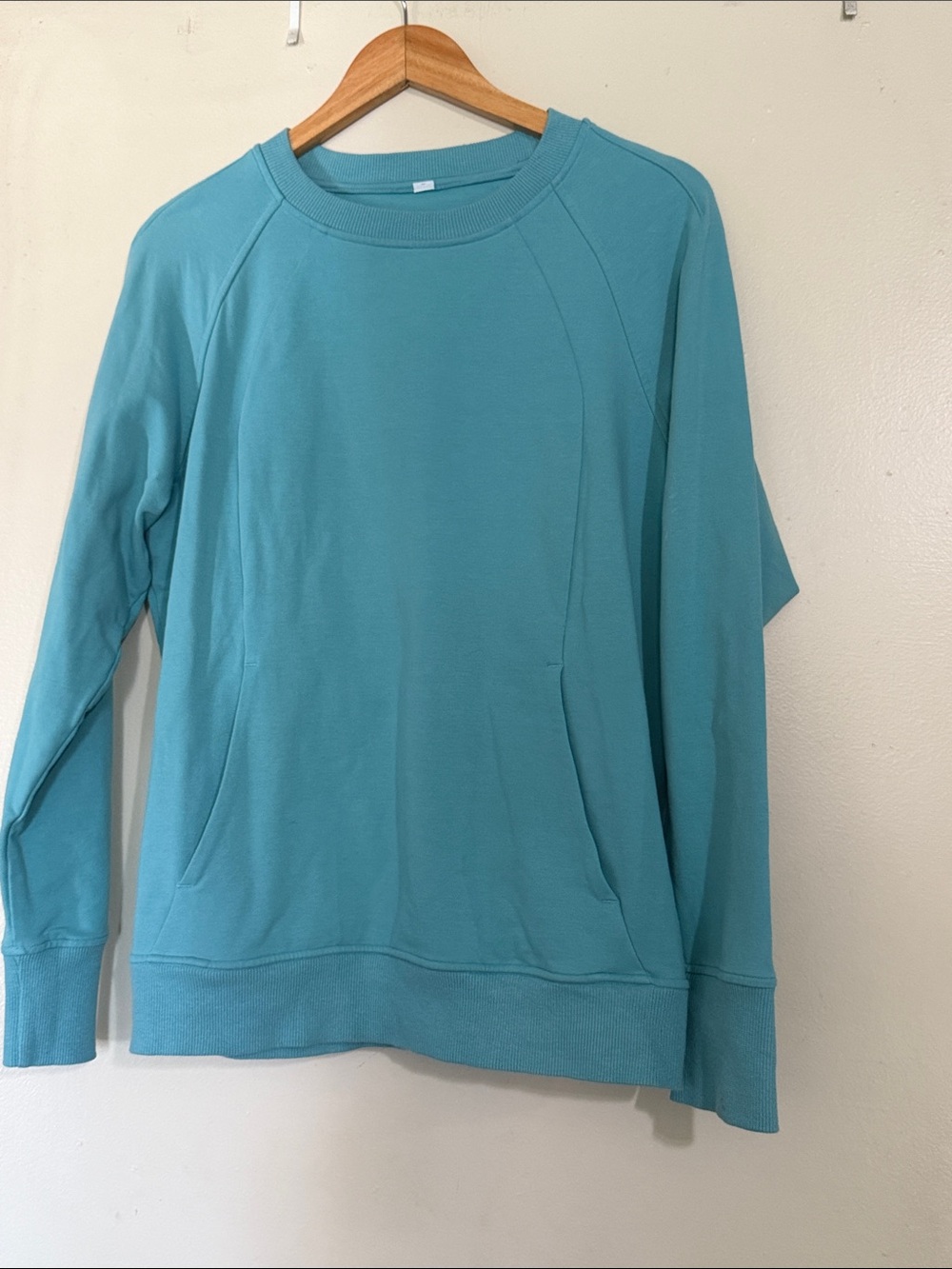 Lululemon crew neck sweater